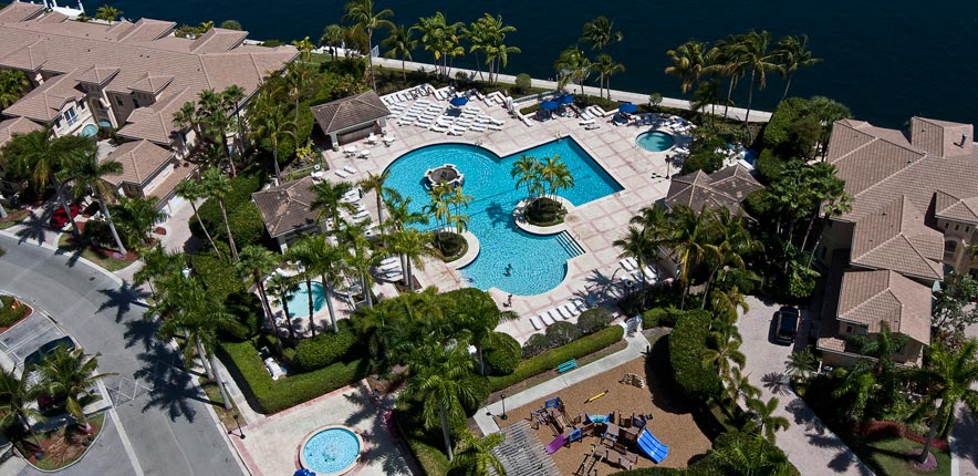 Courtyards at the Point Pool